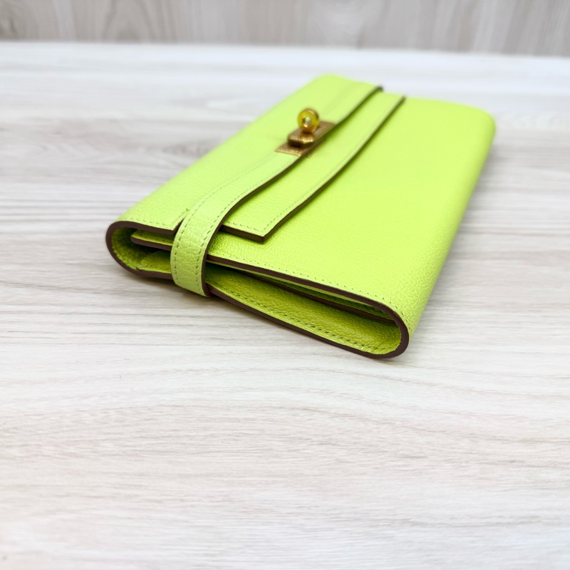 Hermes 萊姆綠山羊皮金釦kelly 12卡長夾-15