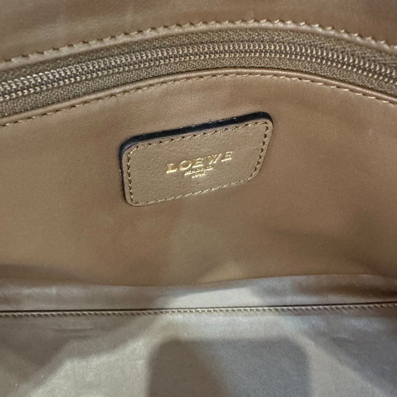 【美收精品】LOEWE 棕色手提包 C-208【隔月月中將轉賣至日本 上架期限30天】-14