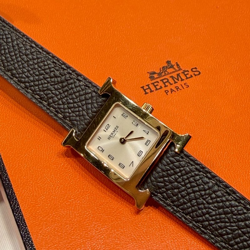 HERMES H黑金石英腕錶-3