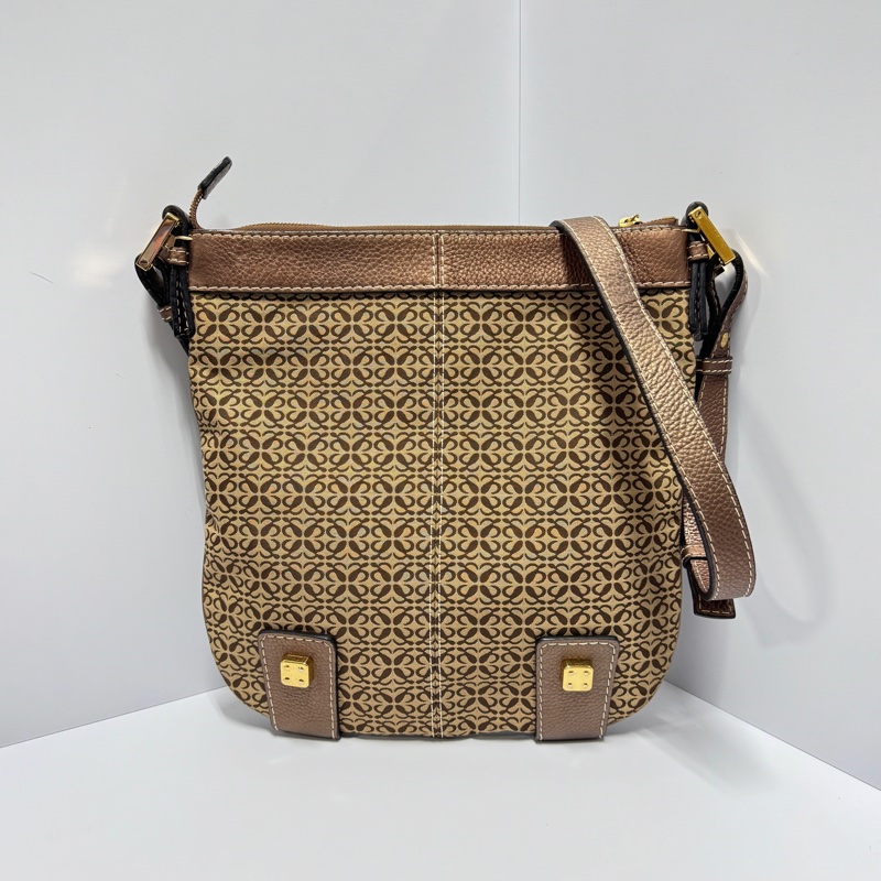 【極新🎁】 Loewe 羅伊威 經典款老花 男女通用斜背包(專櫃9.6萬)-5