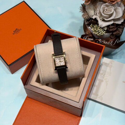 HERMES H系列黑金石英腕錶
