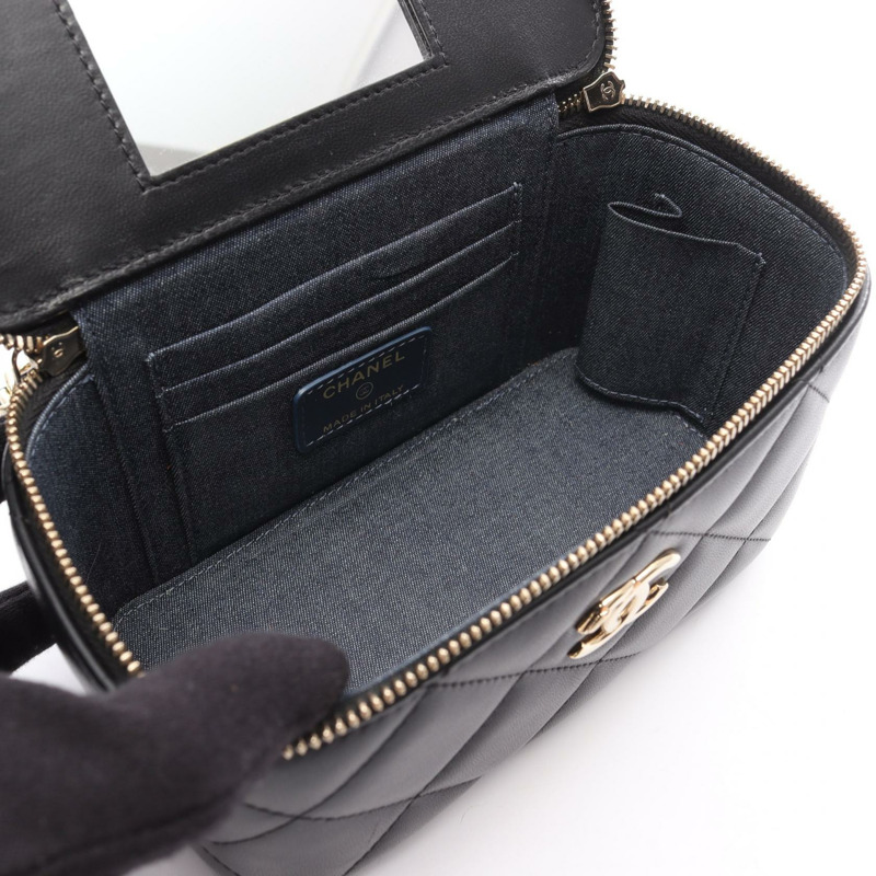 香奈兒 (CHANEL) Matelasse 絎縫鏈條斜挎包,羊皮材質,黑色,二手,金色五金-2
