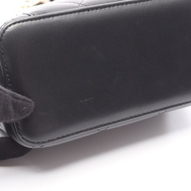 香奈兒 (CHANEL) Matelasse 絎縫鏈條斜挎包,羊皮材質,黑色,二手,金色五金-11