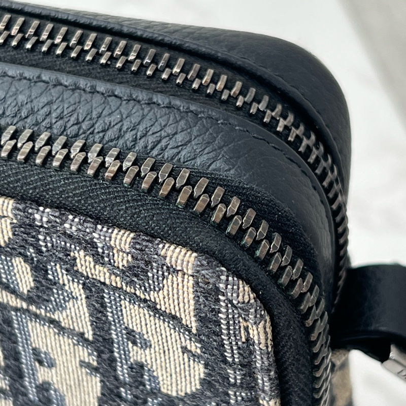 💗香緹國際精品💗 Dior 老花肩背相機包-2