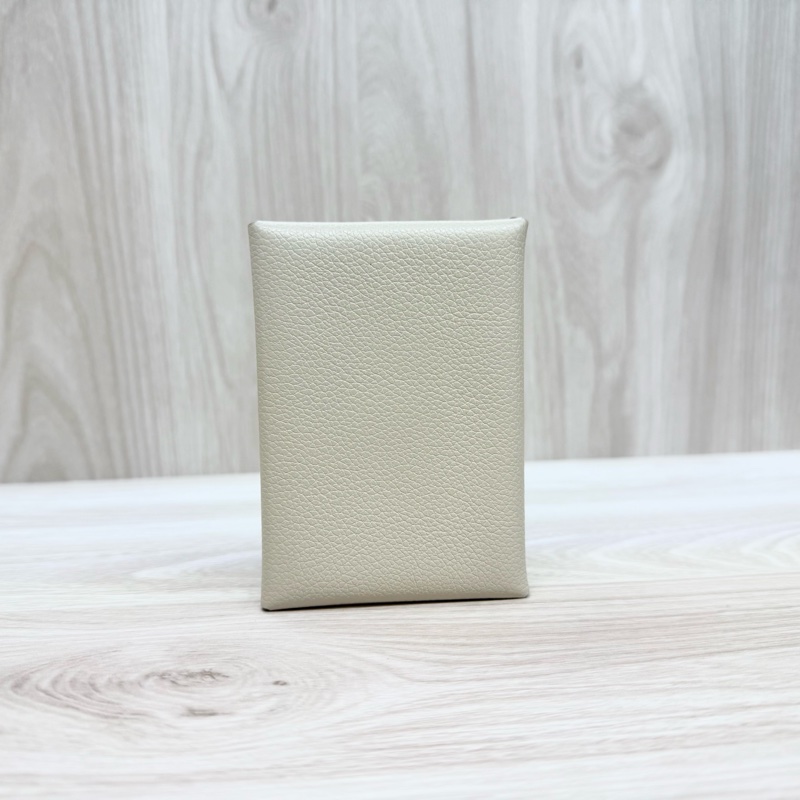 HERMES I2奶油白calvi duo卡包-3