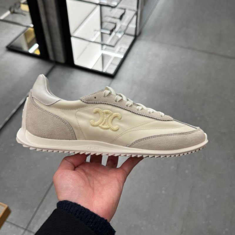 🌺2026春夏新品特價上市🌺Celine 女款 364365 Racer Triomphe 低幫德訓運動鞋 香草色 IT36/37/37.5/38-5