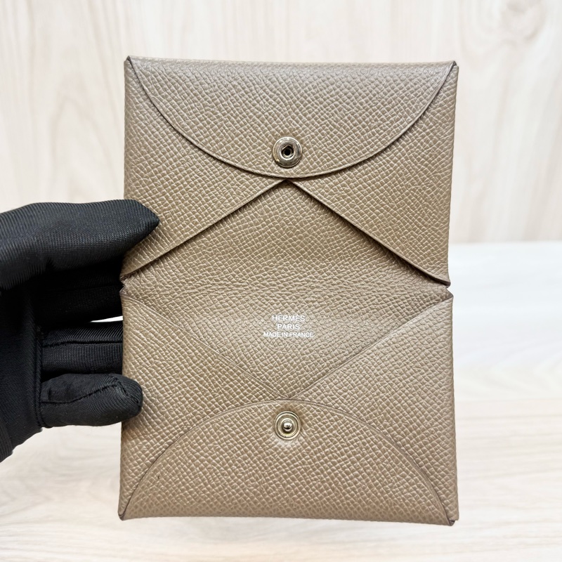Hermes18大象灰Epsom皮Calvi Duo卡包-0