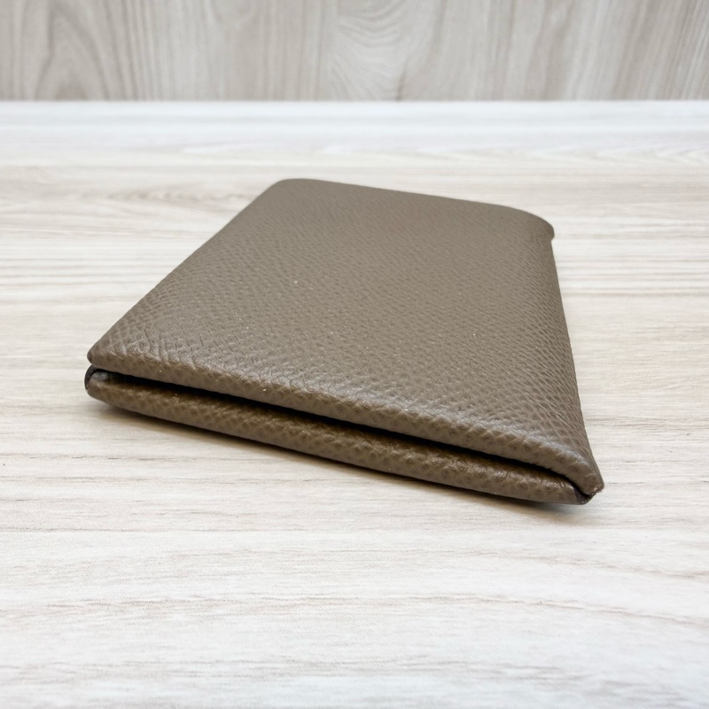 Hermes18大象灰Epsom皮Calvi Duo卡包-6