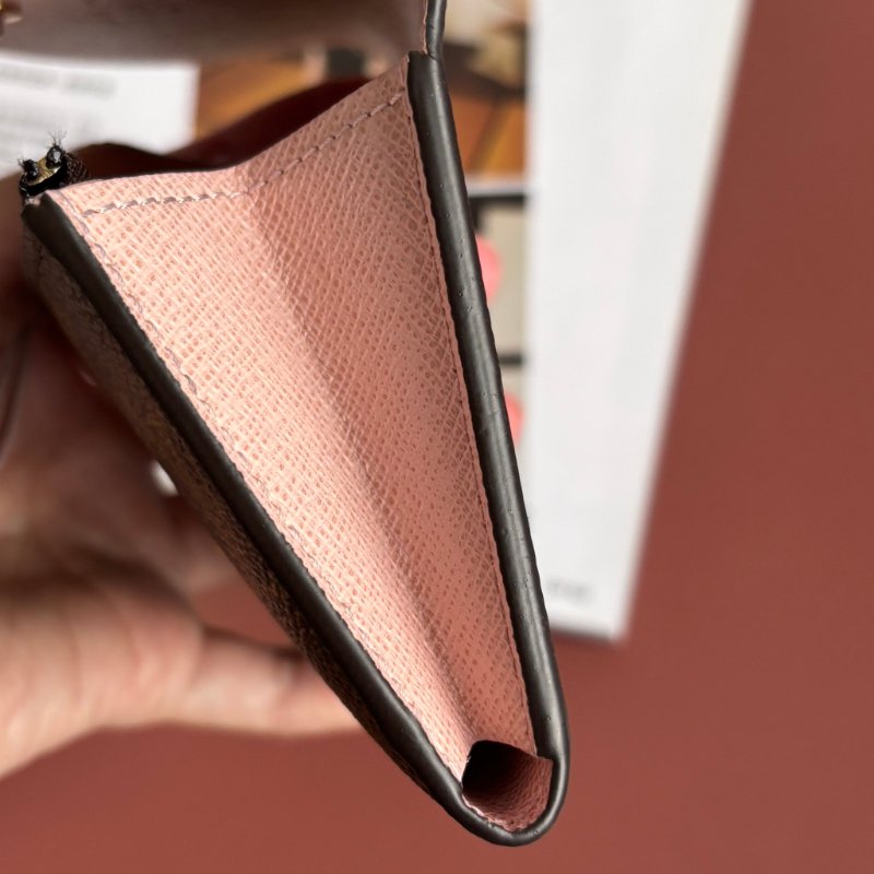 ::LOUIS VUITTON:: LV M62361 Rosalie 經典花紋內粉釦式卡片包 零錢包 小短夾-22