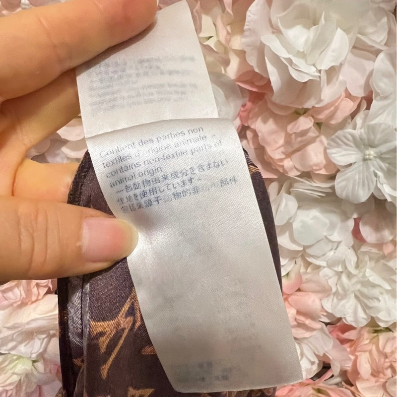 Lv真絲短褲34碼-4