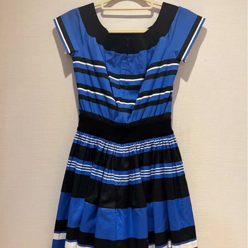 PRADA連衣裙38碼-1