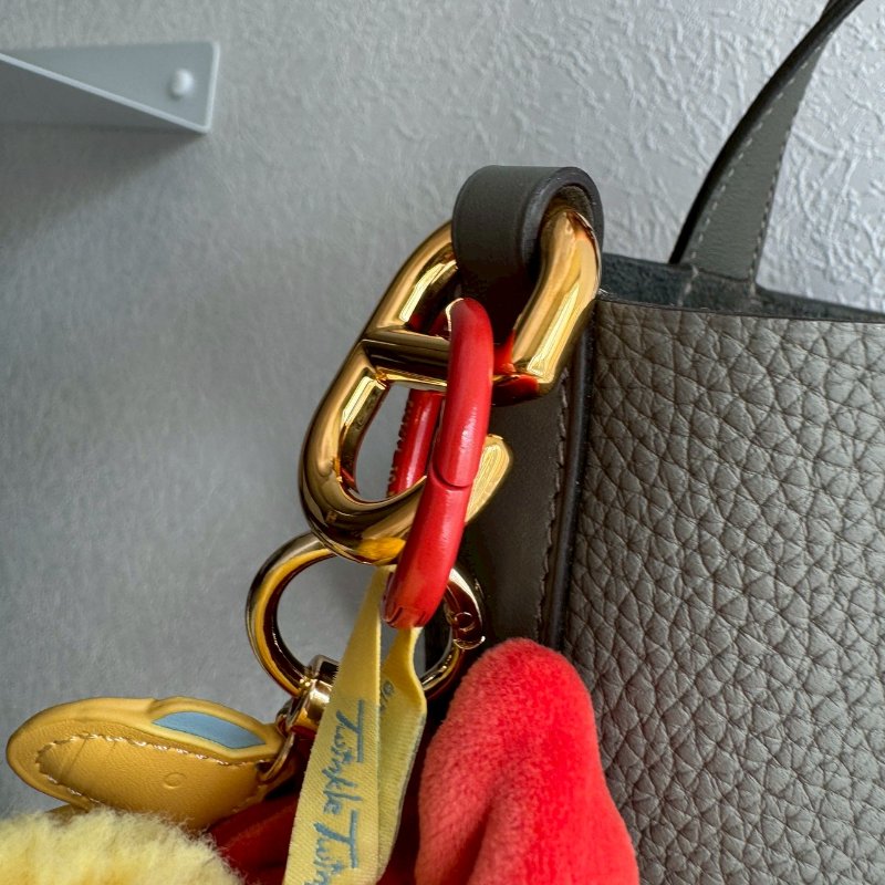 🎉超可愛《99新商品》Hermes IN THE LOOP積雨雲灰豬鼻 菜籃子-8