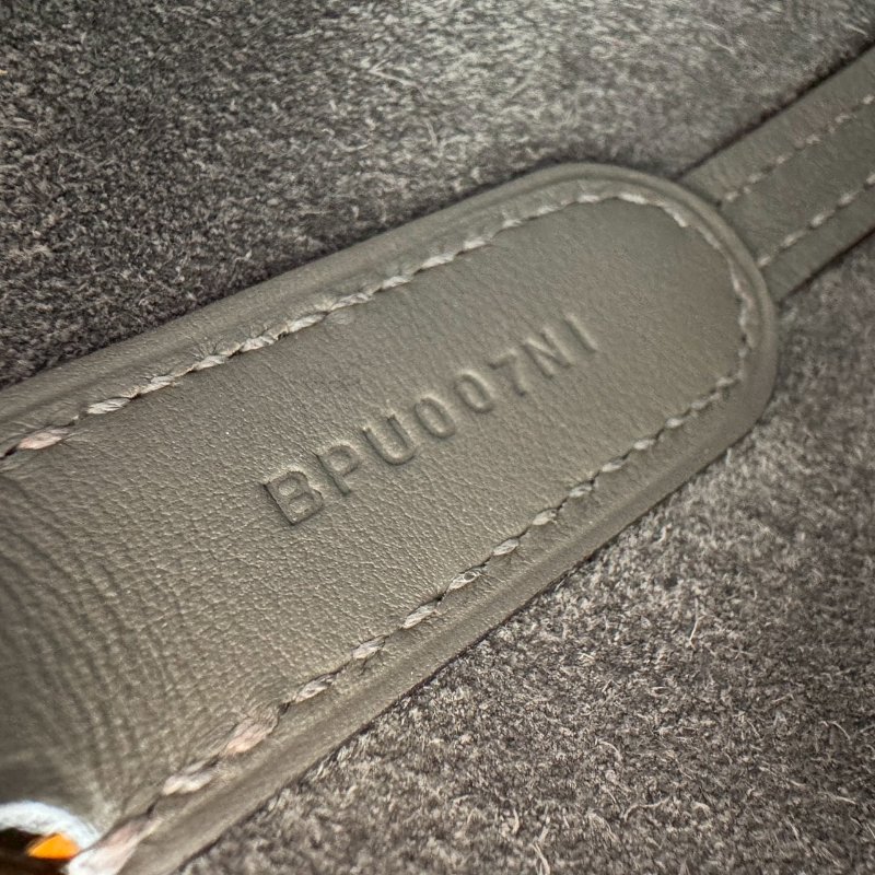 🎉超可愛《99新商品》Hermes IN THE LOOP積雨雲灰豬鼻 菜籃子-10