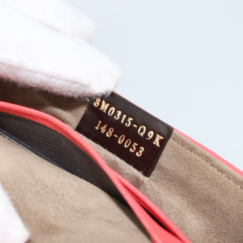 【日本直送】FENDI 鏈條迷你蜜蜂法國棍單肩包 皮革 多色 金色 正品 171168SAM-10