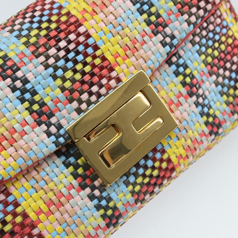 【日本直送】FENDI 鏈條迷你蜜蜂法國棍單肩包 皮革 多色 金色 正品 171168SAM-19