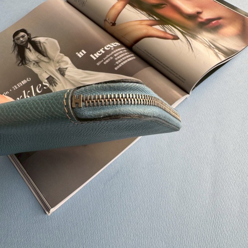 ✨出國超方便😍 莫蘭迪綠色拉鍊對開多功能包-10