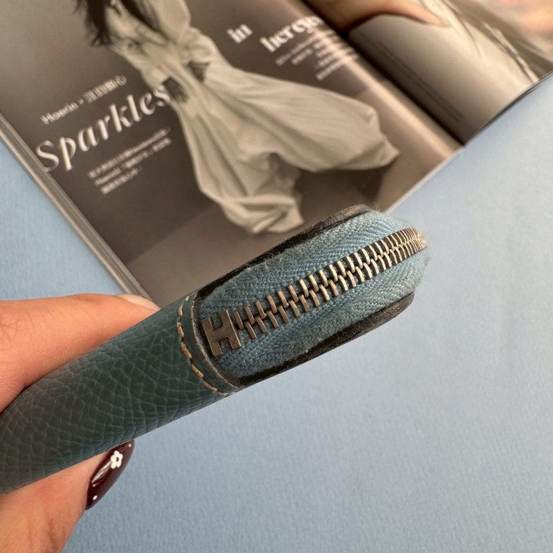 ✨出國超方便😍 莫蘭迪綠色拉鍊對開多功能包-12