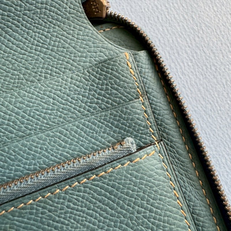 ✨出國超方便😍 莫蘭迪綠色拉鍊對開多功能包-15