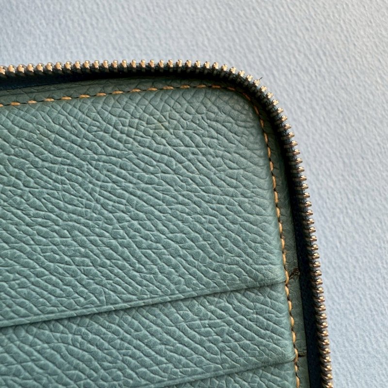 ✨出國超方便😍 莫蘭迪綠色拉鍊對開多功能包-17