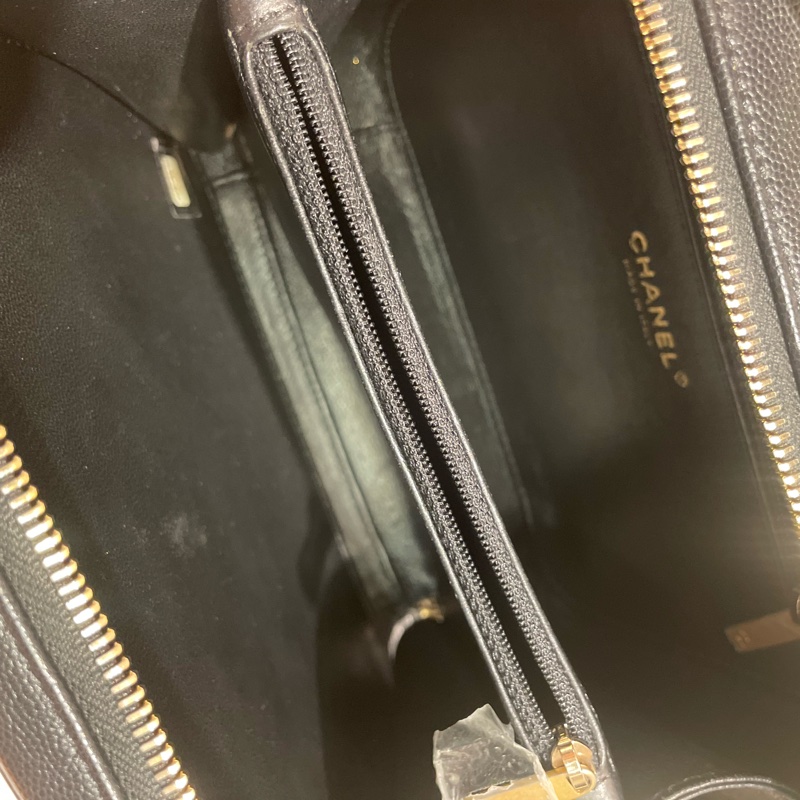 Chanel Vanity Case 21cm 黑色牛皮-8