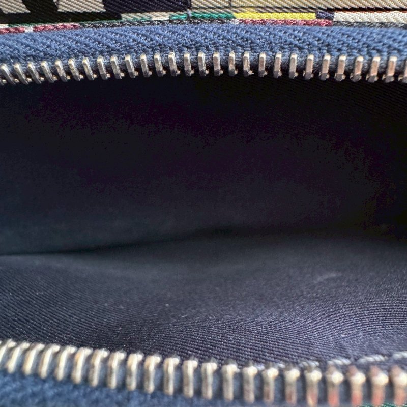 ✨96成新 Hermes 磚紅色絲巾長夾(幾何圖形系列)-12