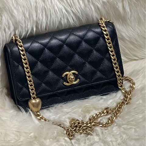 Chanel 24P黑金爱心调节扣WOC