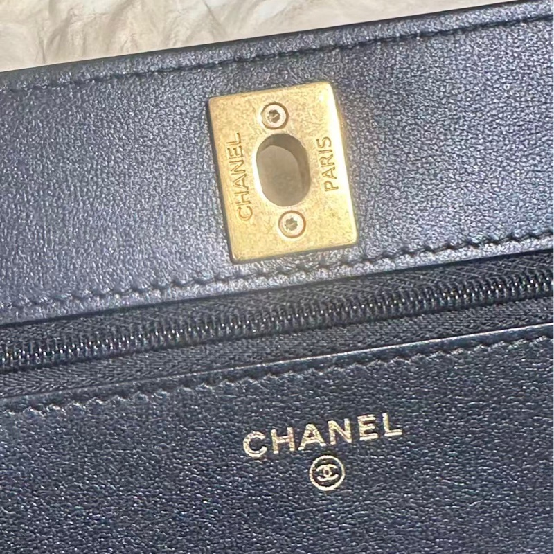 Chanel 24P黑金爱心调节扣WOC-5