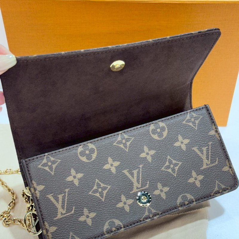 LV 斜背包/側背包/手提包/鍊包 晶片款 M82509 93成新-12