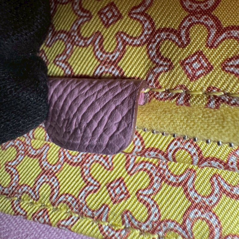 🤍99成新 少女色 Hermes 櫻花粉絲巾長夾-8