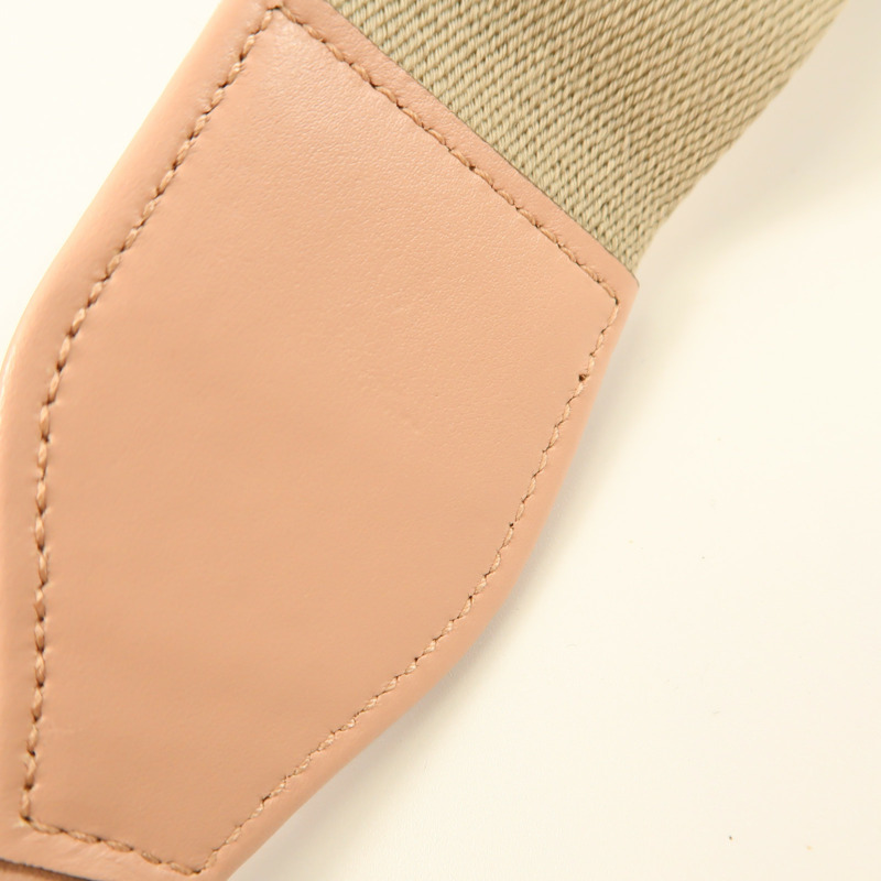 GUCCI 牛皮皮革GG Matelasse Small金扣肩背袋-17