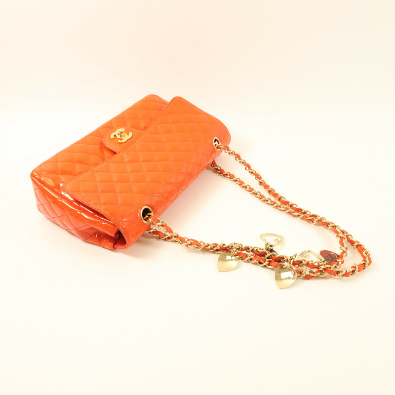 CHANEL 漆皮皮革Chain Shoulder金扣鏈帶肩背袋-8