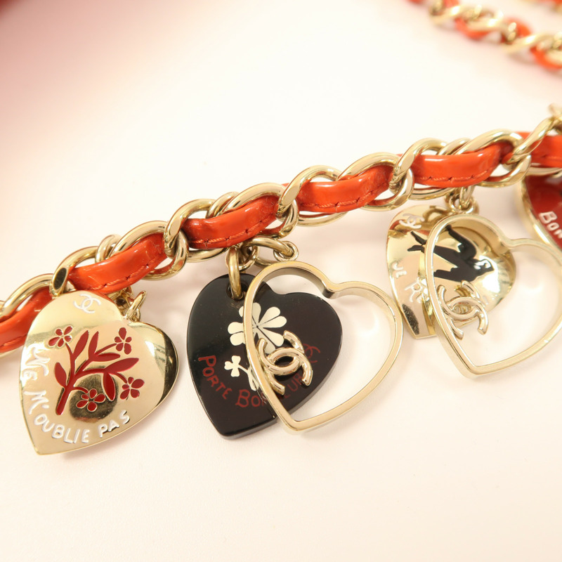 CHANEL 漆皮皮革Chain Shoulder金扣鏈帶肩背袋-16