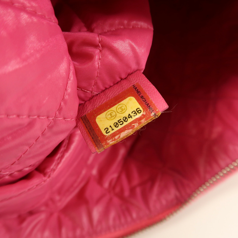 CHANEL 羊皮皮革Pouch銀扣手拿包-6