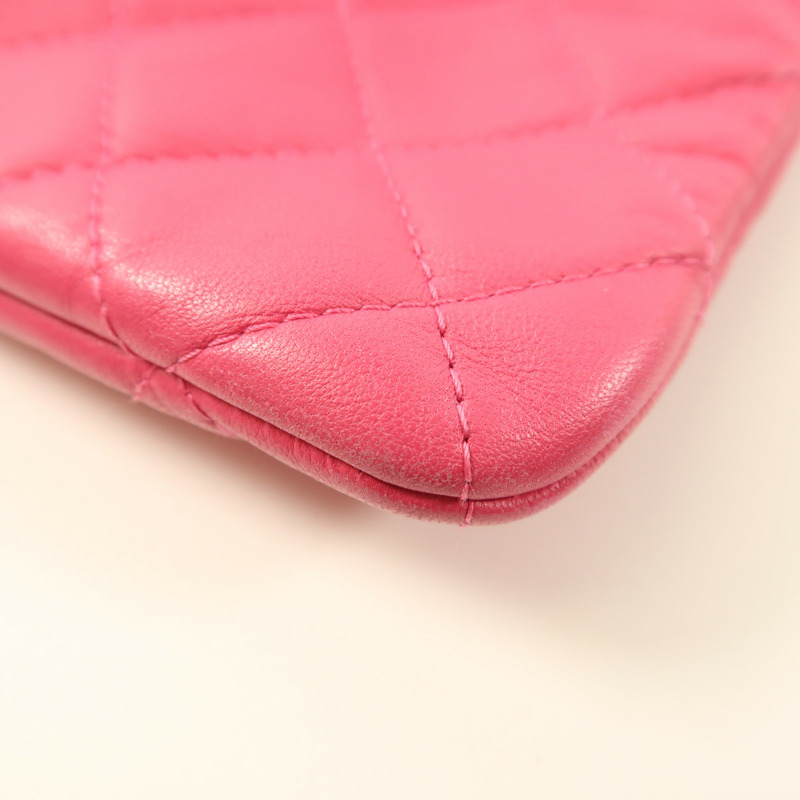 CHANEL 羊皮皮革Pouch銀扣手拿包-11