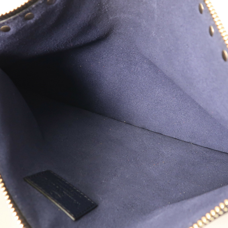 Valentino 牛皮皮革Garavani Rockstud Clutch金扣手拿包-4