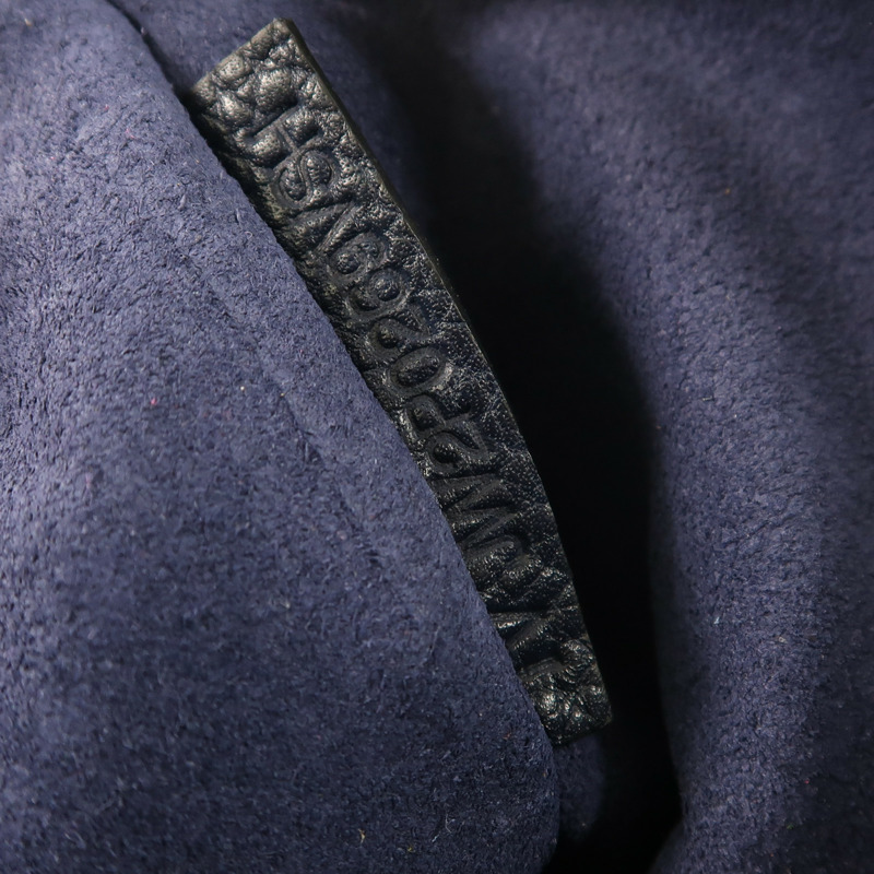 Valentino 牛皮皮革Garavani Rockstud Clutch金扣手拿包-6