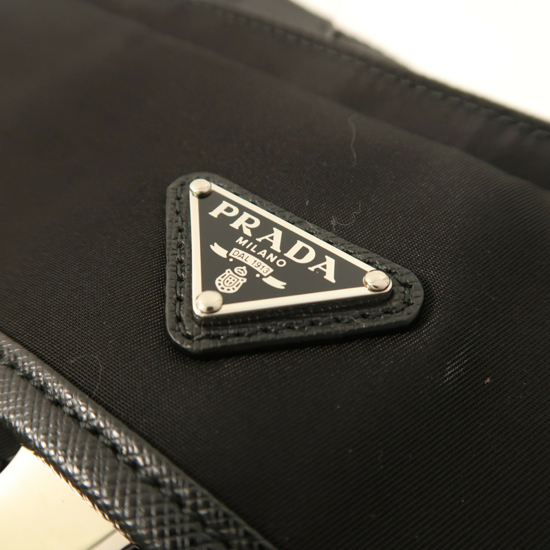 PRADA 尼龍Clutch銀扣手拿包-10
