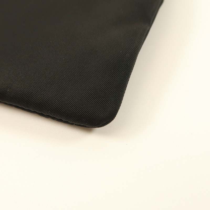 PRADA 尼龍Clutch銀扣手拿包-13