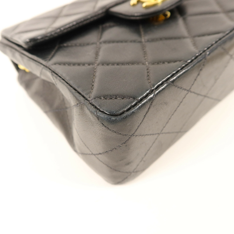 CHANEL 羊皮皮革Vintage Classic Mini Square 17金扣鏈帶肩背袋-11