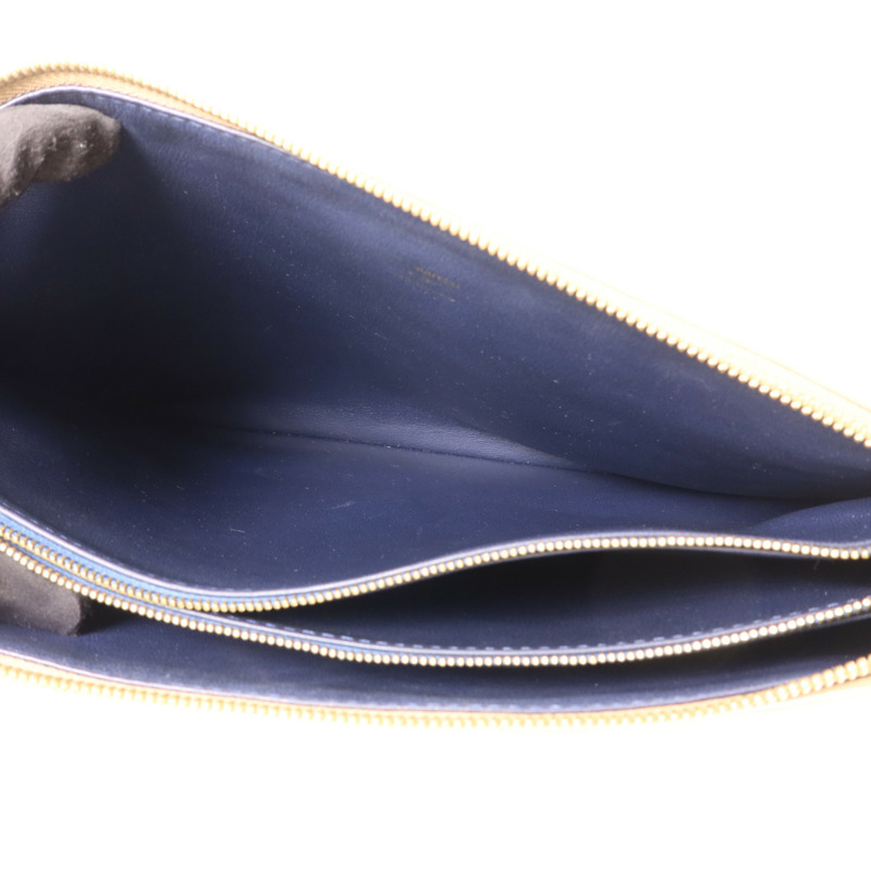 LOUIS VUITTON Monogram Embossed Coussin PM金扣鏈帶肩背袋-5