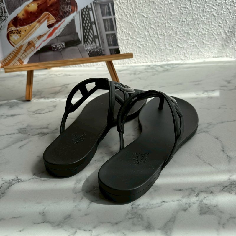 ❤️超級新 Hermes 黑色豬鼻子涼鞋38-1