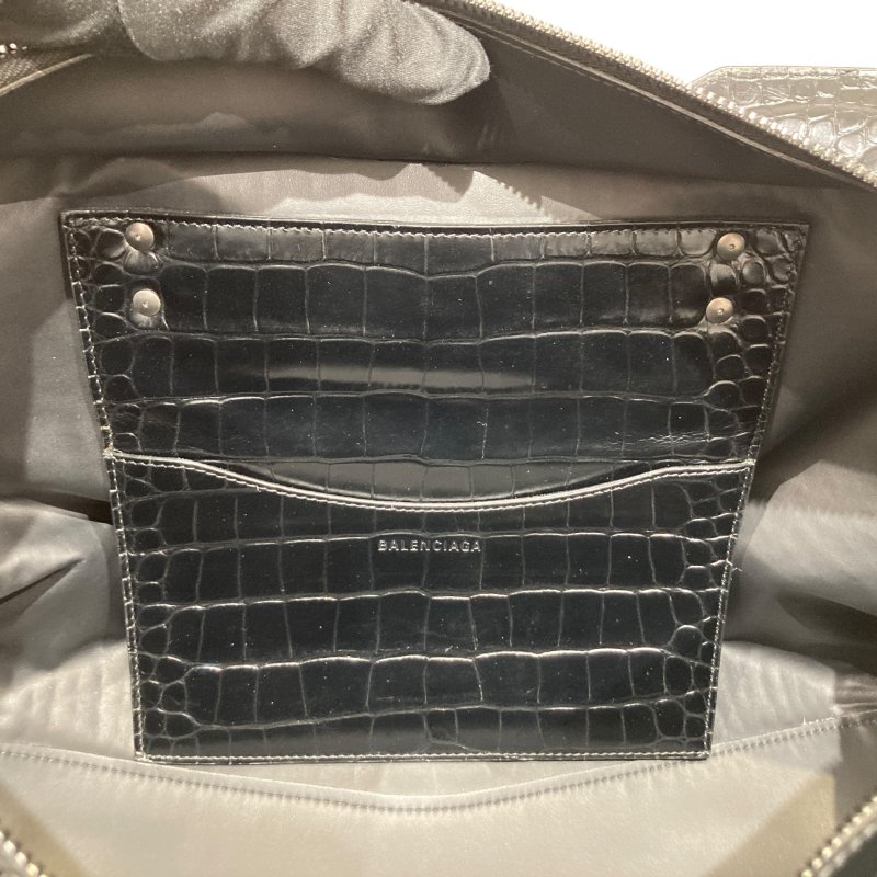 BALENCIAGA 巴黎世家 MEDIUM NEO CLASSIC 機車包 手提包 肩背包 鱷魚皮壓紋 黑色 黑釦-16