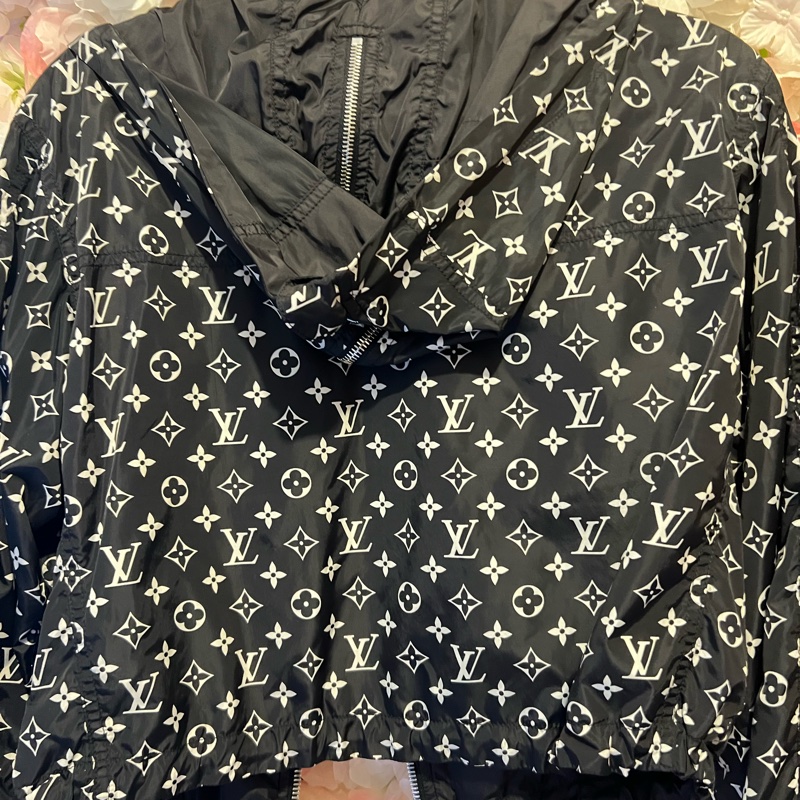 Lv老花外套兩面穿，34碼-2