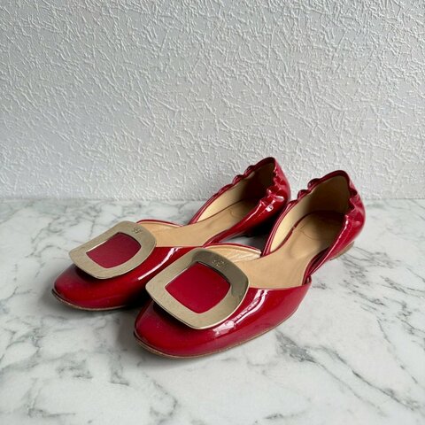 💝高級感拉滿 RV 紅色方形造型平底鞋