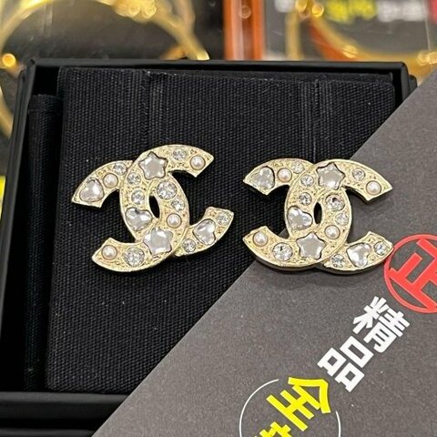 東區正精品㊣CHANEL 全新香奈兒金色雙C LOGO星星水鑽耳環 RZ6230