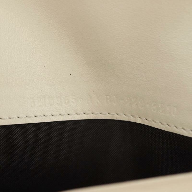 【日本直送】FENDI 鏈條錢包 Fendace Versace 聯名款 PVC 粉紅色金色 正品 BA10530SAV-10