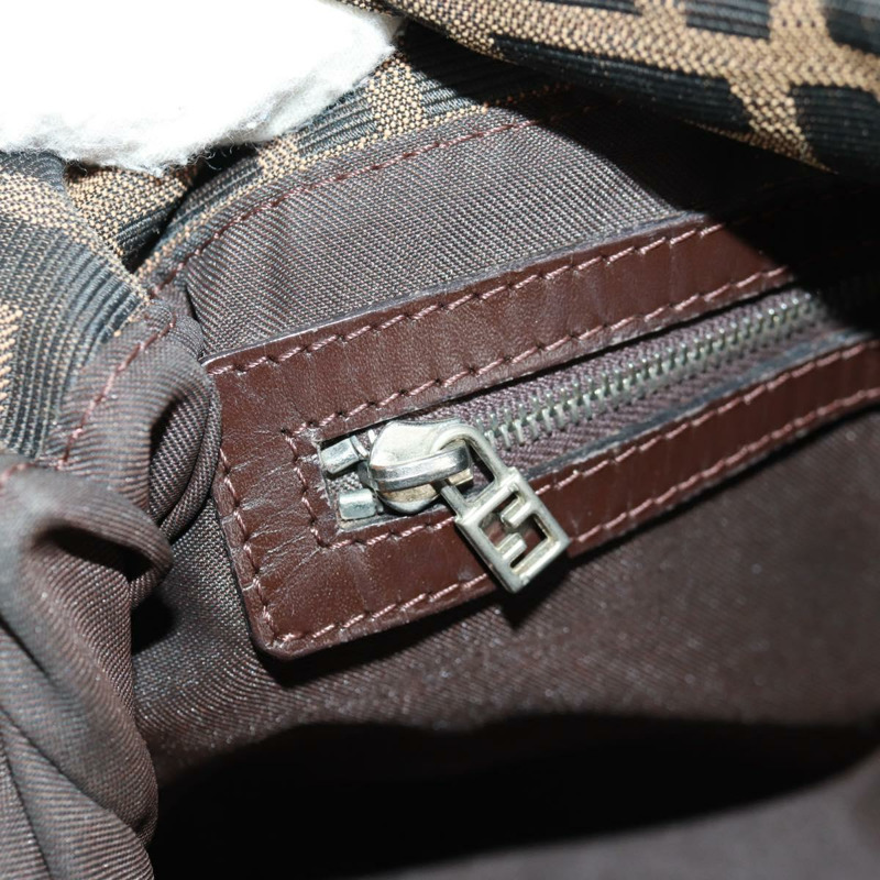 【日本直送】FENDI Zucca帆布Mamma Baguette單肩包 黑色 棕色 銀色 正品 170787V-22