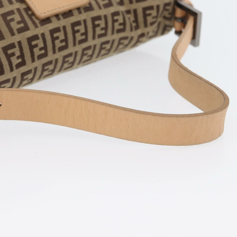 【日本直送】FENDI Zucchino 帆布 Mamma Baguette 單肩包 棕色 正品 fm5094V-6
