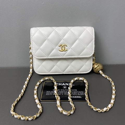 【99新 ✨ 全網最低價！】Chanel 金球Woc Mini  夏日小包中的性價比戰神（下單前先詢問庫存❗️）