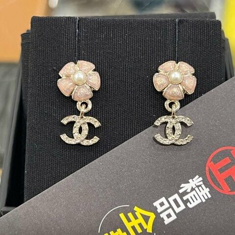 東區正精品㊣CHANEL ABG900 全新香奈兒粉色小花金色雙C珍珠吊墜耳環 RZ6246